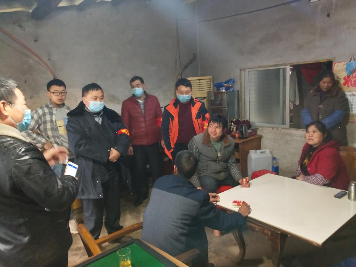 新墟駐村團隊勸導村民不聚集