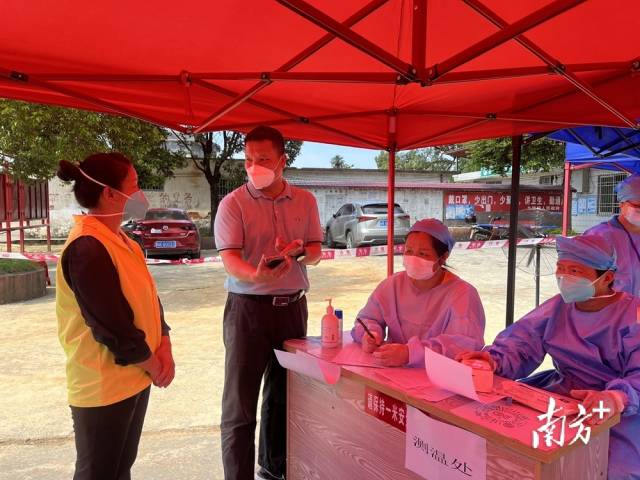 督導(dǎo)檢查，壓實(shí)責(zé)任增強(qiáng)工作執(zhí)行力。