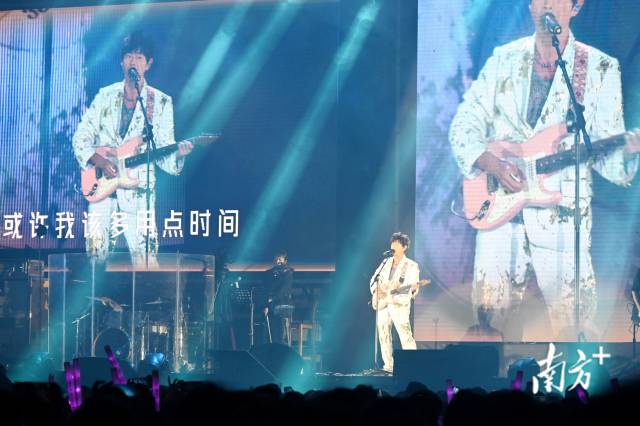 黃品源“品味”巡回音樂會(huì)在連州開唱。黃瀅 攝